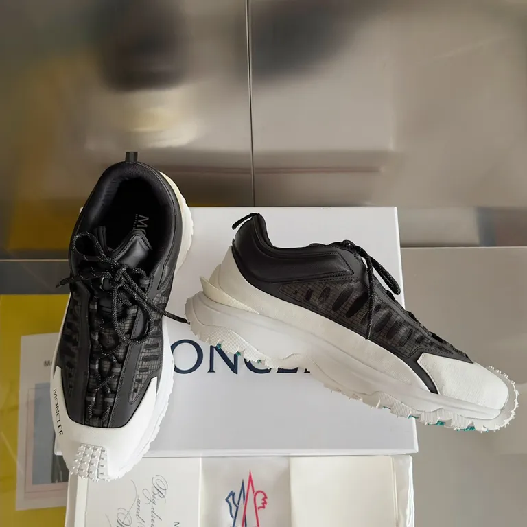 Moncler Shoe 